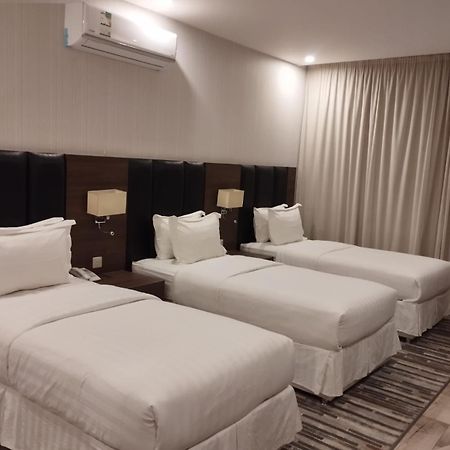 Olive Tree Hotel Tabuk Extérieur photo