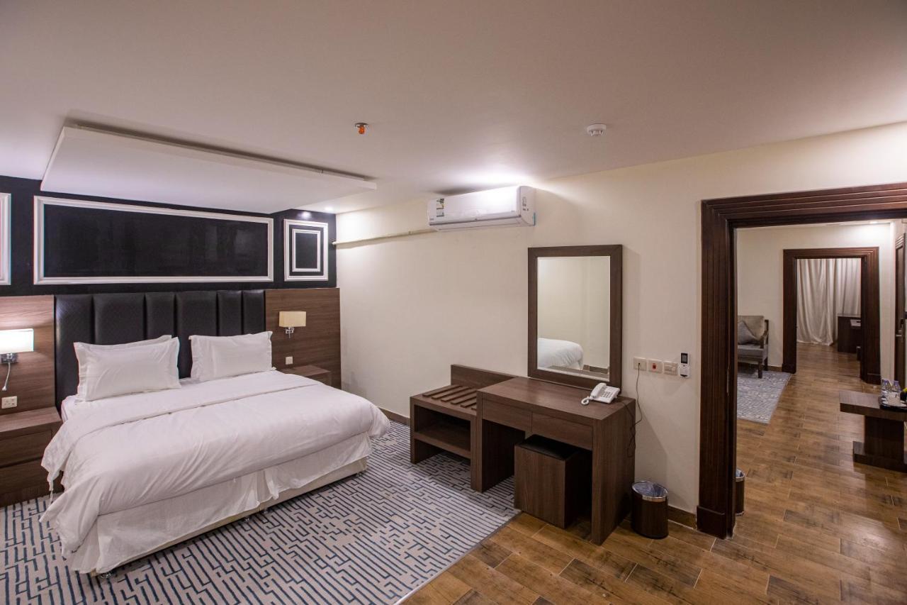 Olive Tree Hotel Tabuk Extérieur photo