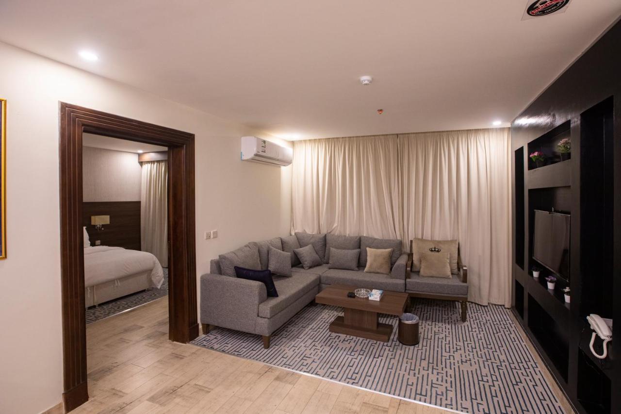Olive Tree Hotel Tabuk Extérieur photo