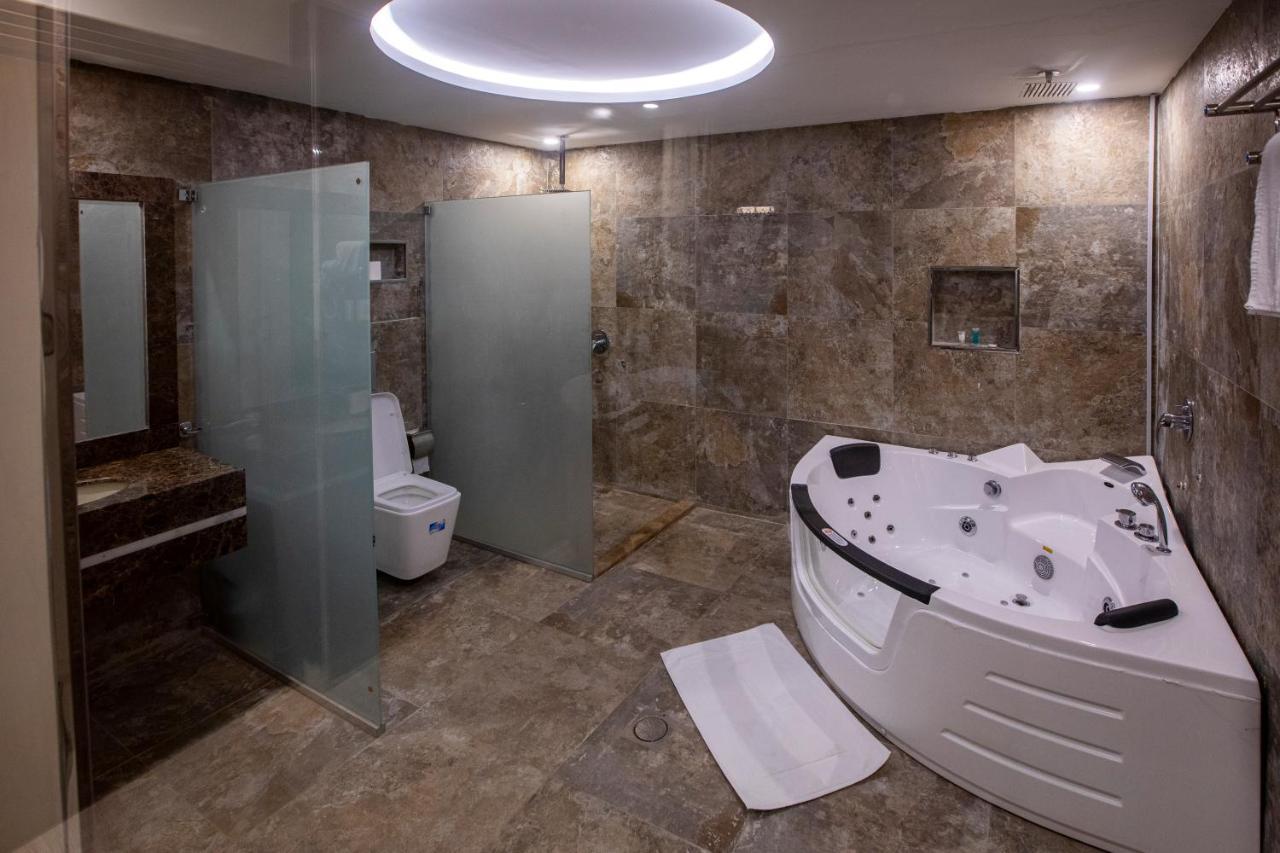 Olive Tree Hotel Tabuk Extérieur photo