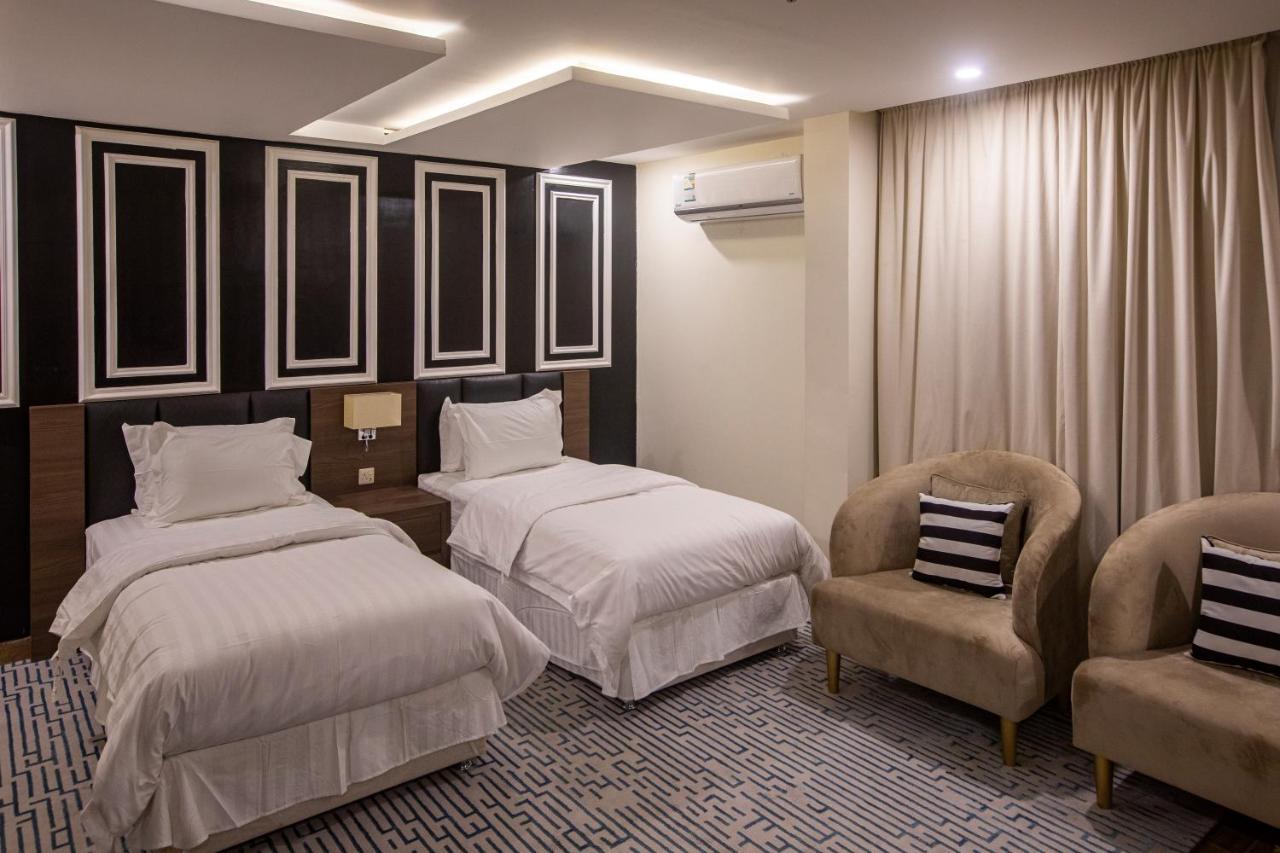 Olive Tree Hotel Tabuk Extérieur photo