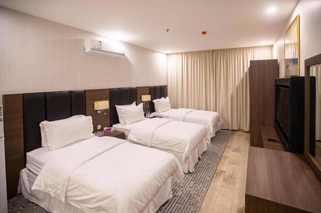Olive Tree Hotel Tabuk Extérieur photo