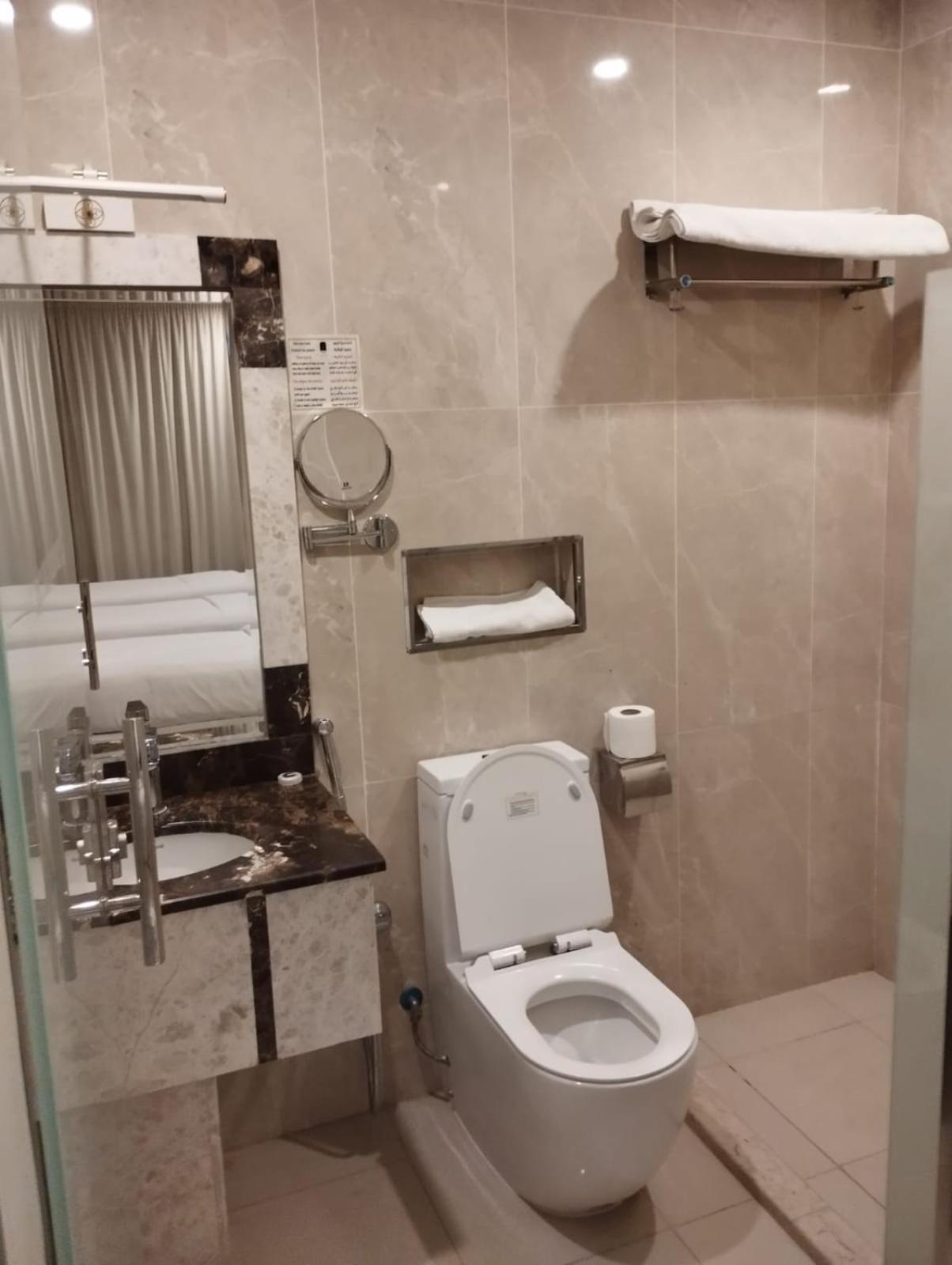Olive Tree Hotel Tabuk Extérieur photo